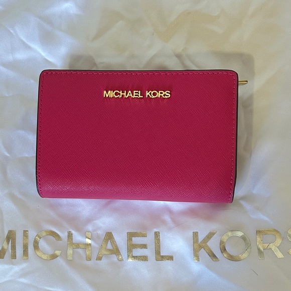 Michael Kors Electric Pink Reed Large Satchel with Matching Wallet - Picture 13 of 16